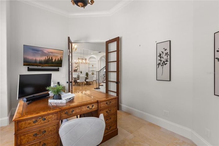 Image No.30-4 Bed Property for sale