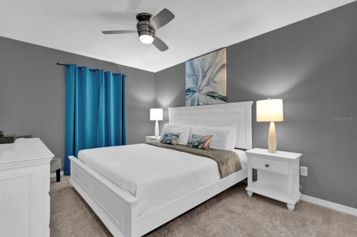 Image No.18-5 Bed Townhouse for sale