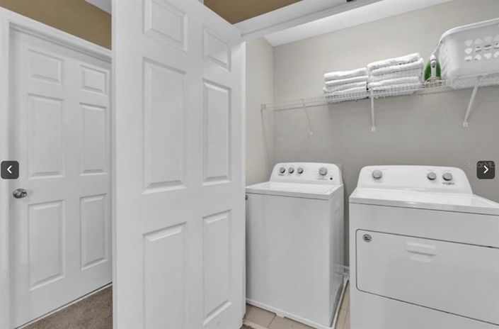 Image No.26-5 Bed Townhouse for sale