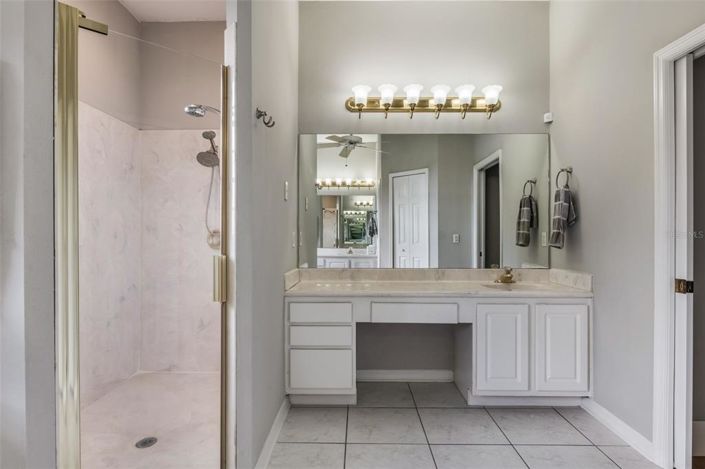 Image No.26-4 Bed Property for sale