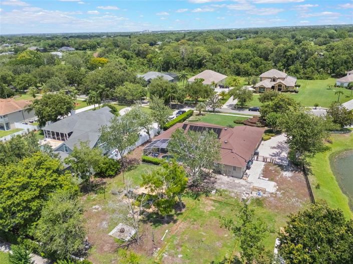 Image No.56-4 Bed Property for sale