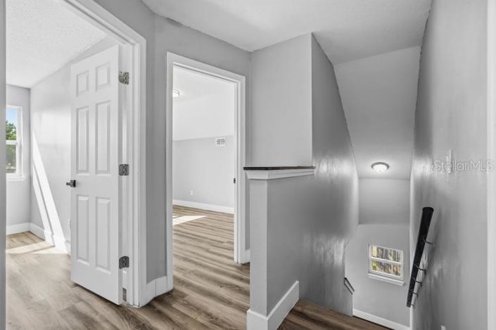 Image No.22-4 Bed Property for sale