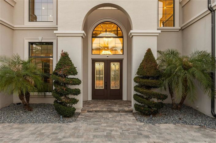 Image No.3-6 Bed Property for sale