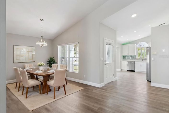 Image No.6-Propriété de 4 chambres à vendre à Clermont