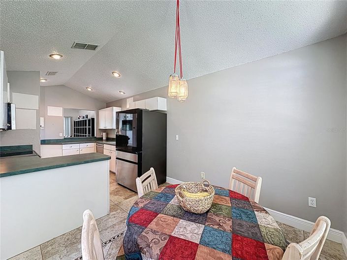 Image No.17-4 Bed Property for sale