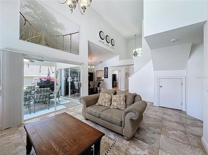 Image No.20-4 Bed Property for sale