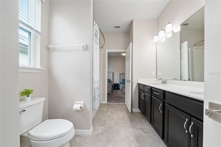 Image No.7-4 Bed Property for sale