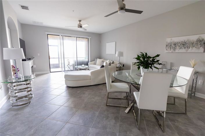 Image No.11-2 Bed Property for sale