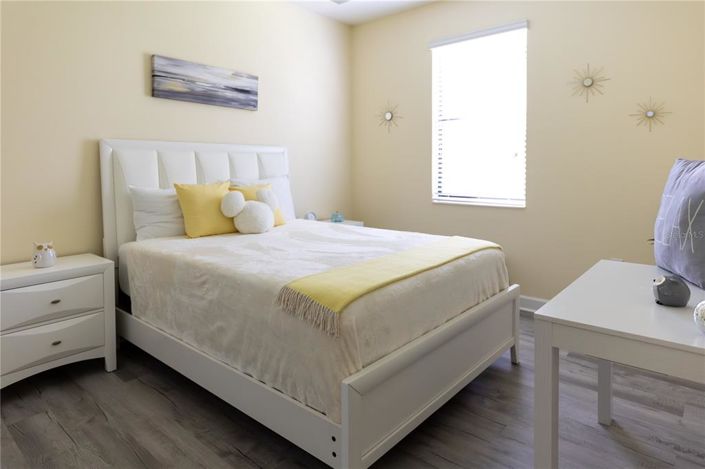 Image No.13-2 Bed Property for sale