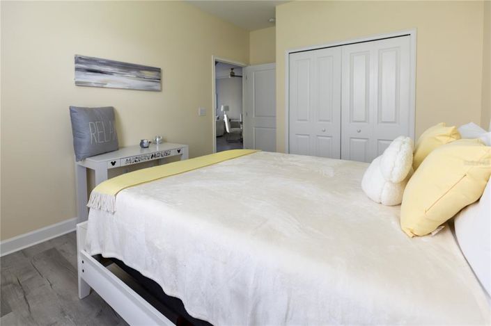 Image No.14-2 Bed Property for sale