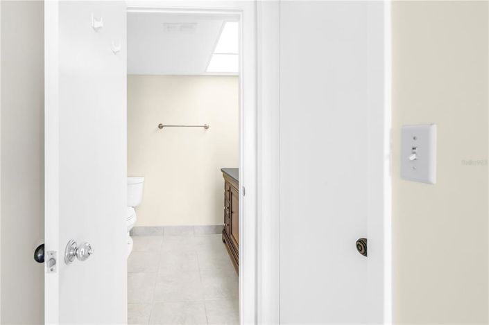 Image No.24-2 Bed Property for sale