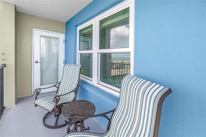 Image No.27-2 Bed Property for sale