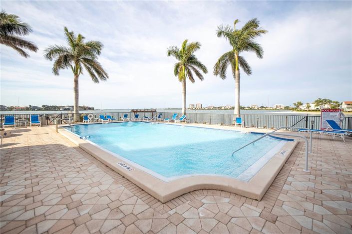 Image No.31-2 Bed Property for sale