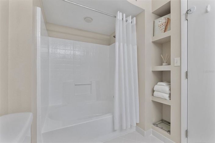 Image No.19-Propriété de 2 chambres à vendre à St. Petersburg