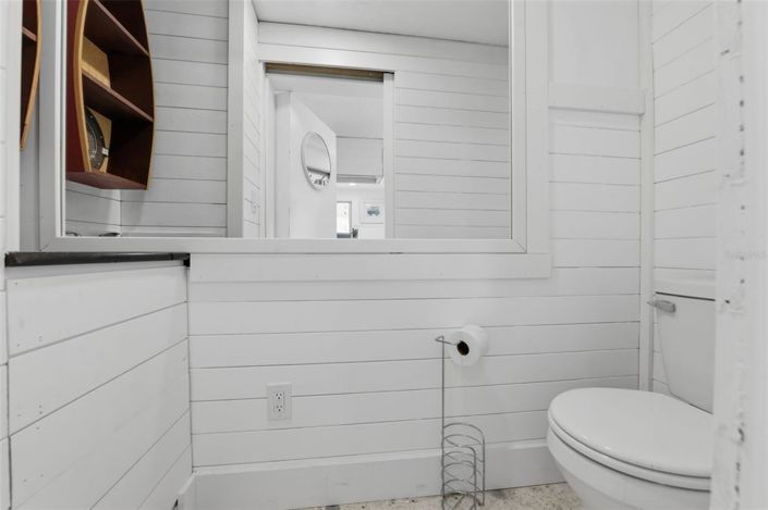 Image No.20-Propriété de 2 chambres à vendre à Sarasota