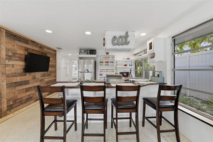 Image No.3-Propriété de 2 chambres à vendre à Sarasota