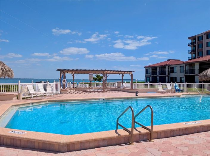 Image No.19-Propriété de 2 chambres à vendre à St. Petersburg