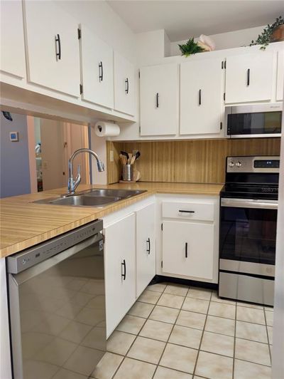 Image No.4-Propriété de 2 chambres à vendre à St. Petersburg