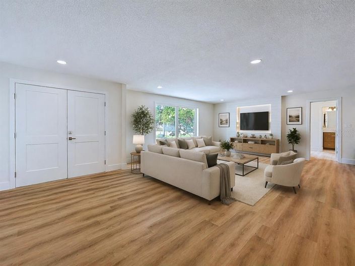 Image No.25-3 Bed Property for sale