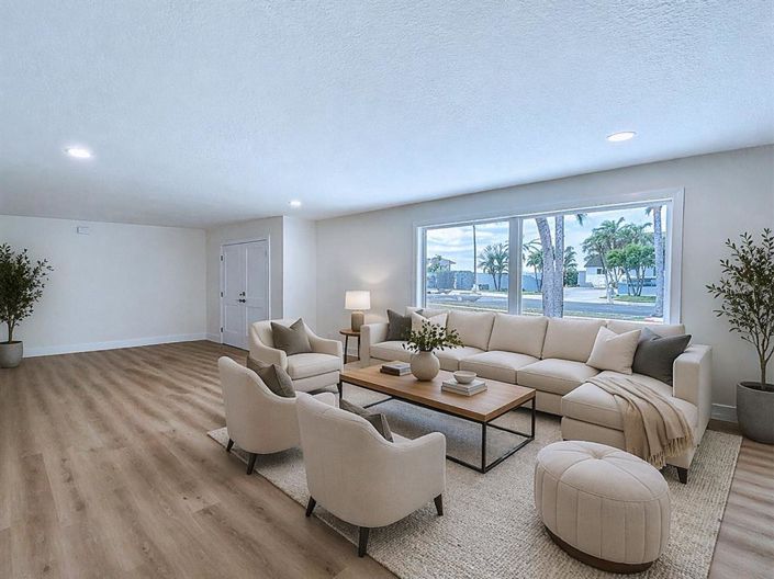 Image No.26-3 Bed Property for sale