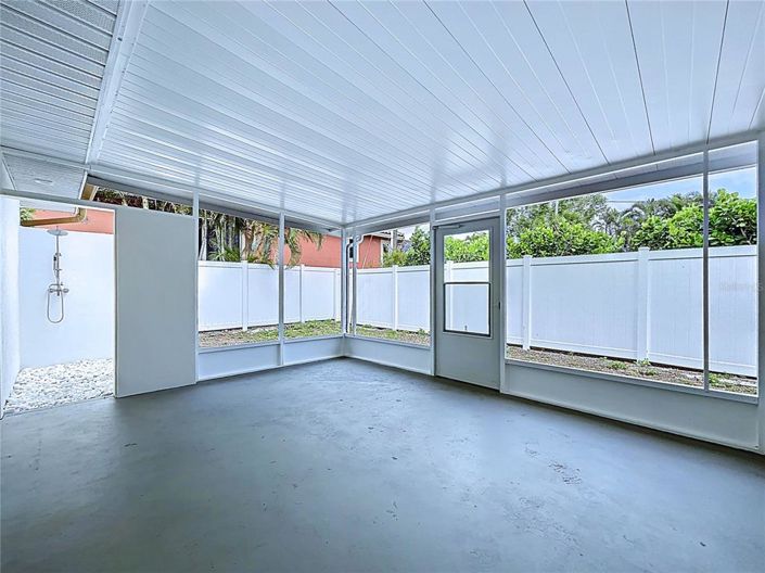 Image No.31-3 Bed Property for sale