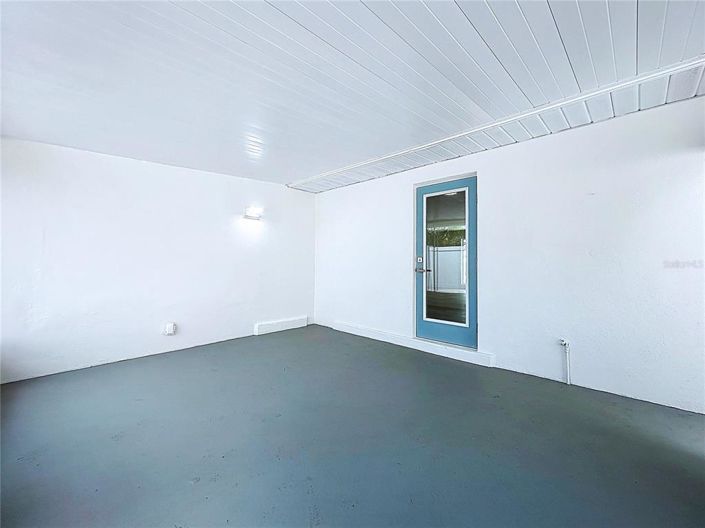 Image No.33-3 Bed Property for sale