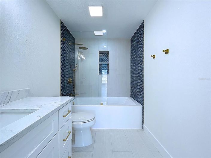 Image No.41-3 Bed Property for sale