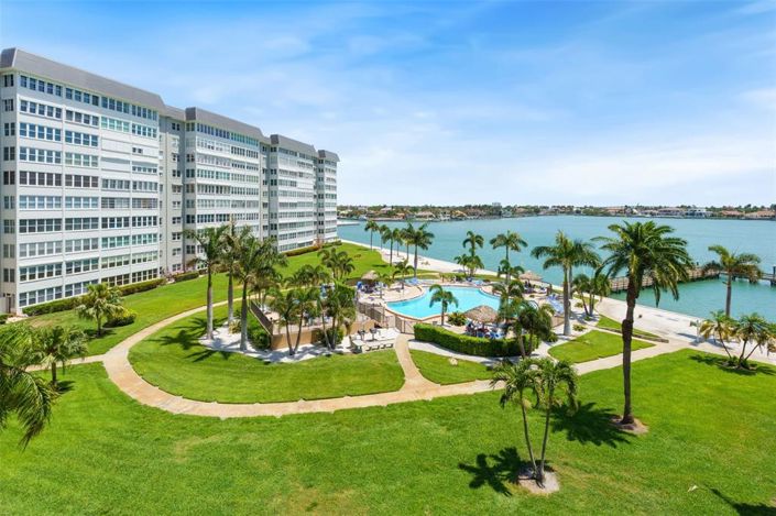 Image No.27-Propriété de 1 chambre à vendre à St. Petersburg