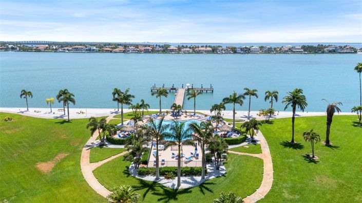 Image No.32-Propriété de 1 chambre à vendre à St. Petersburg