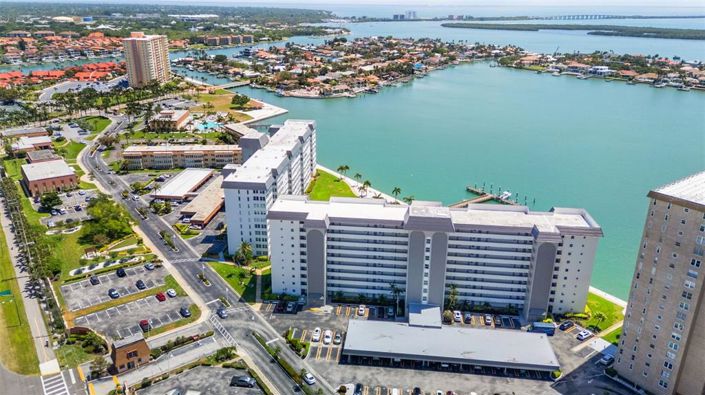 Image No.42-Propriété de 1 chambre à vendre à St. Petersburg