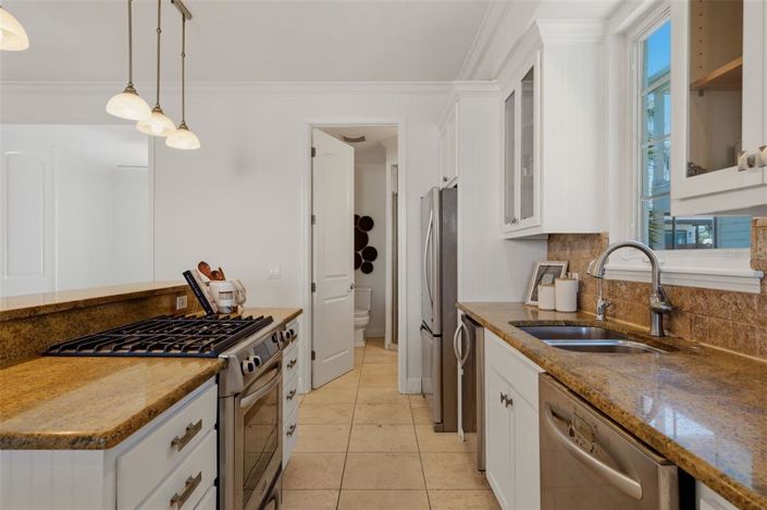 Image No.14-4 Bed Property for sale