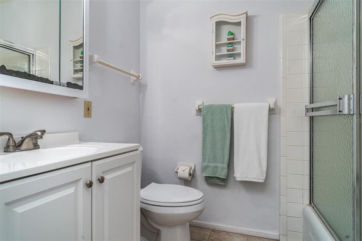 Image No.21-3 Bed Property for sale