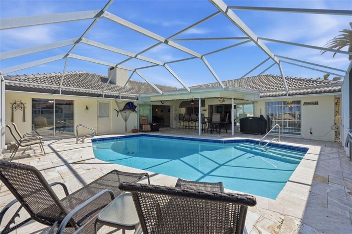 Image No.27-Propriété de 3 chambres à vendre à St. Petersburg