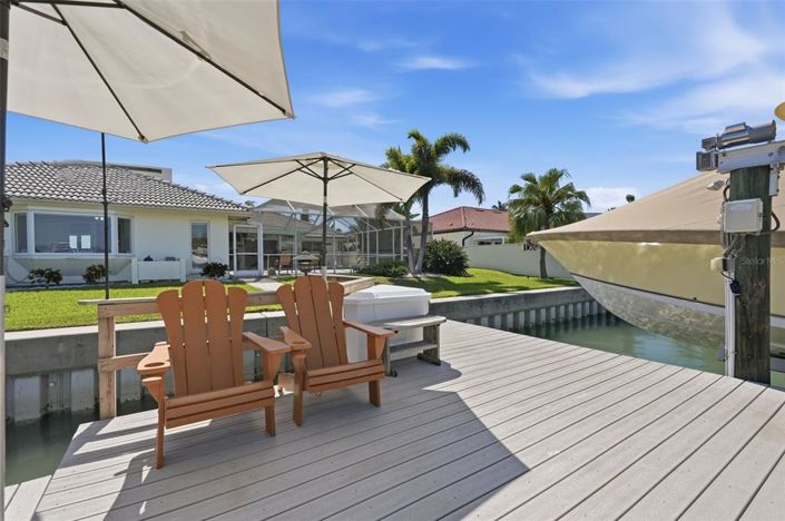 Image No.31-Propriété de 3 chambres à vendre à St. Petersburg