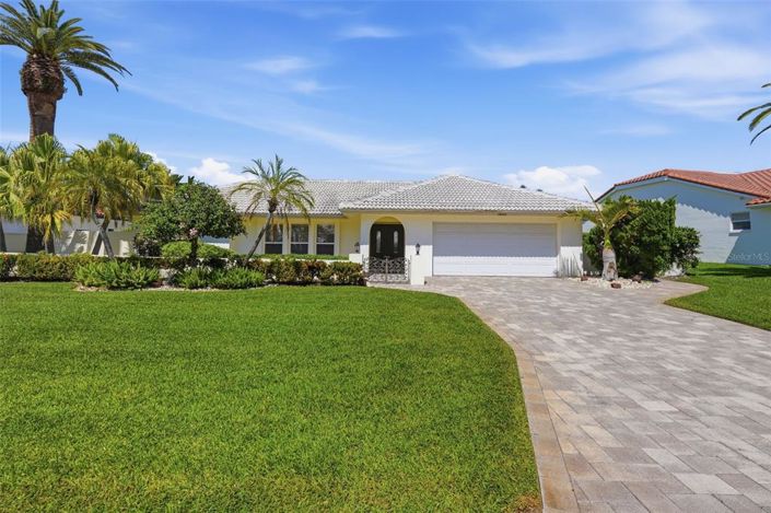 Image No.36-Propriété de 3 chambres à vendre à St. Petersburg