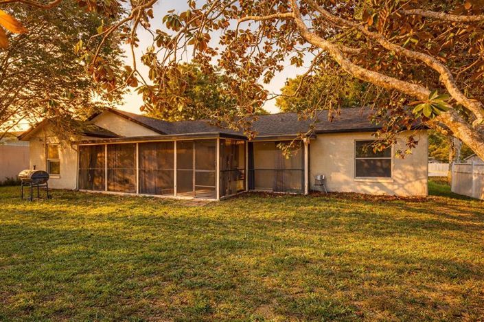 Image No.21-Propriété de 3 chambres à vendre à Clermont