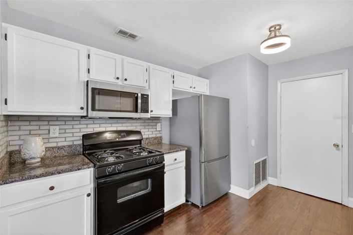 Image No.7-Propriété de 3 chambres à vendre à Clermont