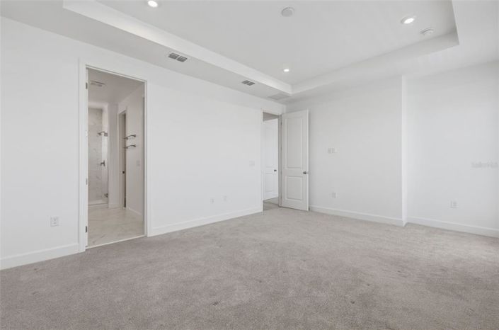 Image No.25-4 Bed Property for sale