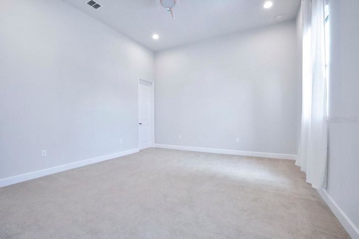 Image No.41-Propriété de 4 chambres à vendre à Orlando