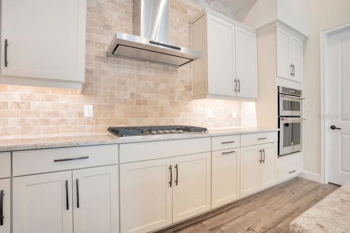 Image No.7-Propriété de 4 chambres à vendre à Orlando