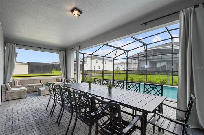 Image No.2-Propriété de 8 chambres à vendre à Clermont