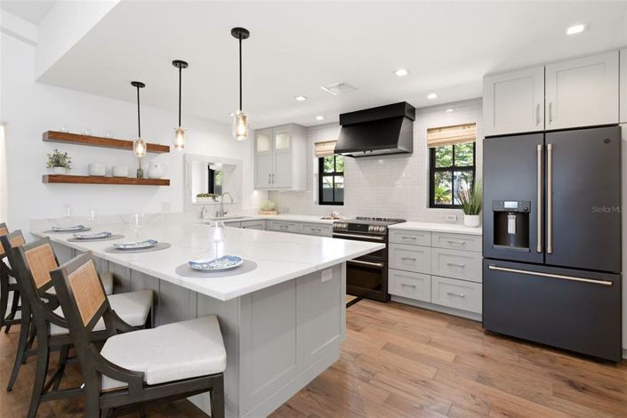 Image No.8-Propriété de 4 chambres à vendre à Orlando