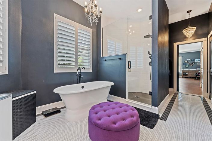 Image No.21-5 Bed Property for sale