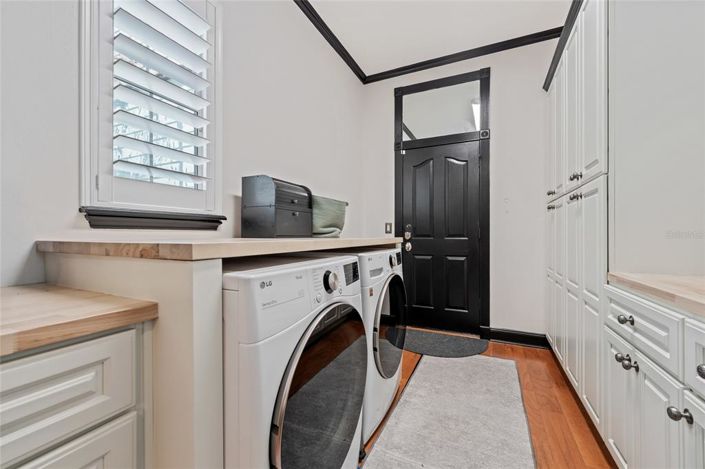 Image No.37-5 Bed Property for sale