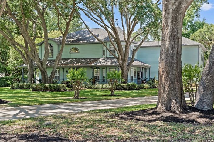 Image No.41-5 Bed Property for sale