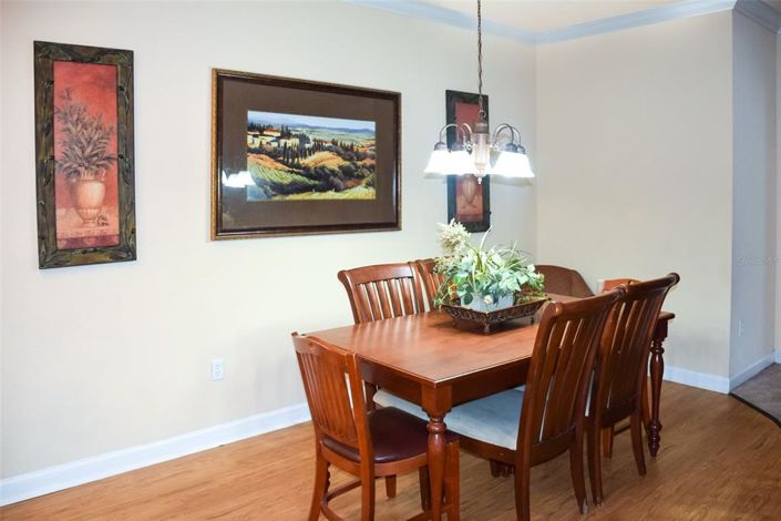 Image No.12-3 Bed Property for sale