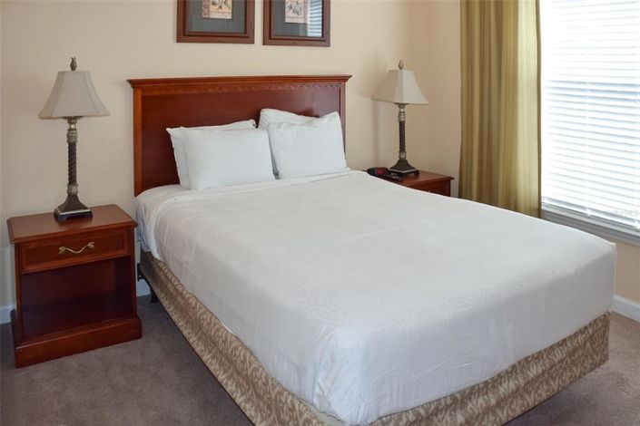 Image No.21-3 Bed Property for sale