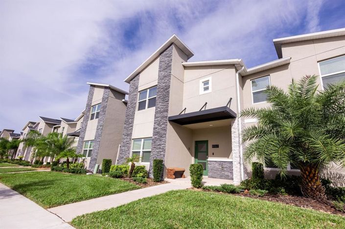 Image No.2-Maison de ville de 5 chambres à vendre à Kissimmee