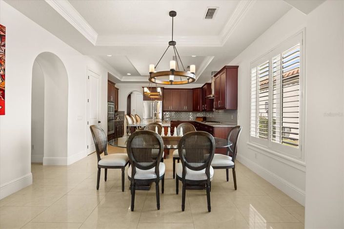 Image No.26-4 Bed Property for sale