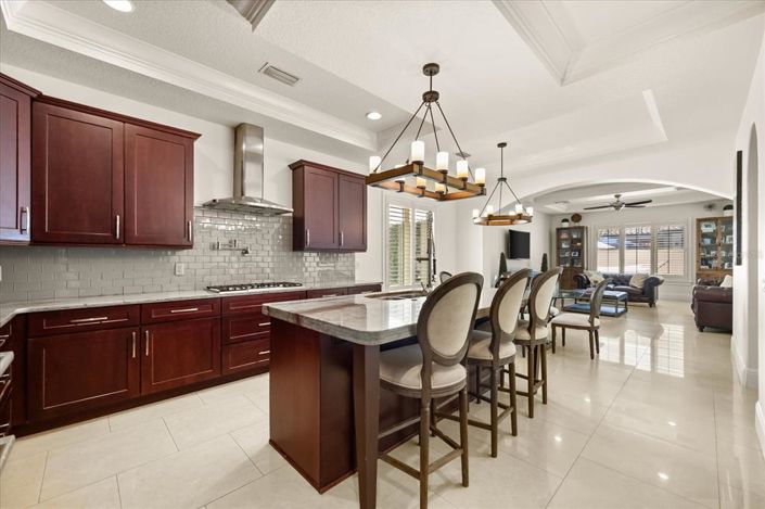 Image No.29-4 Bed Property for sale